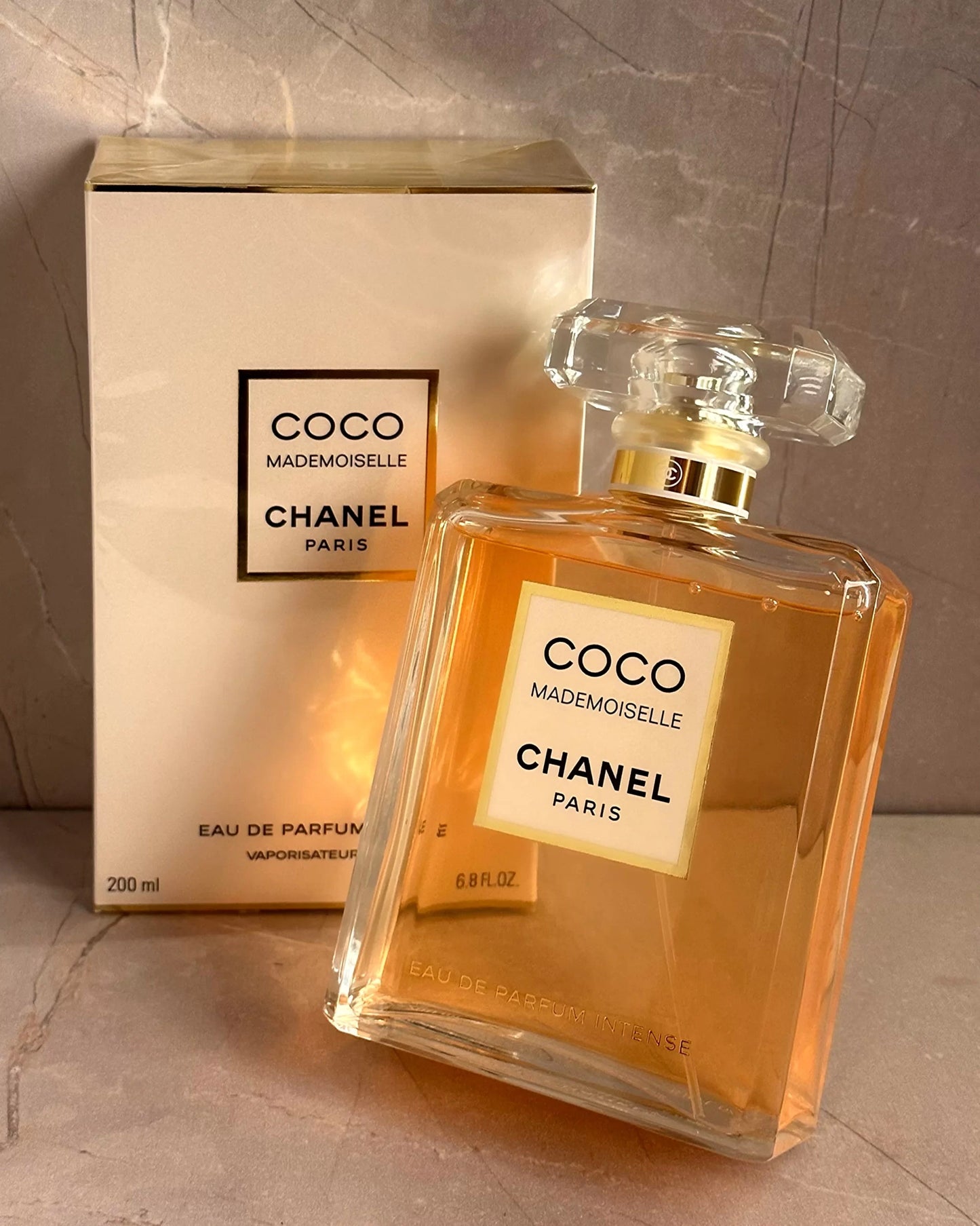 ✨ COCO CHANEL – La Esencia de la Mujer Inolvidable ✨